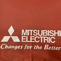 Dù Mitsubishi